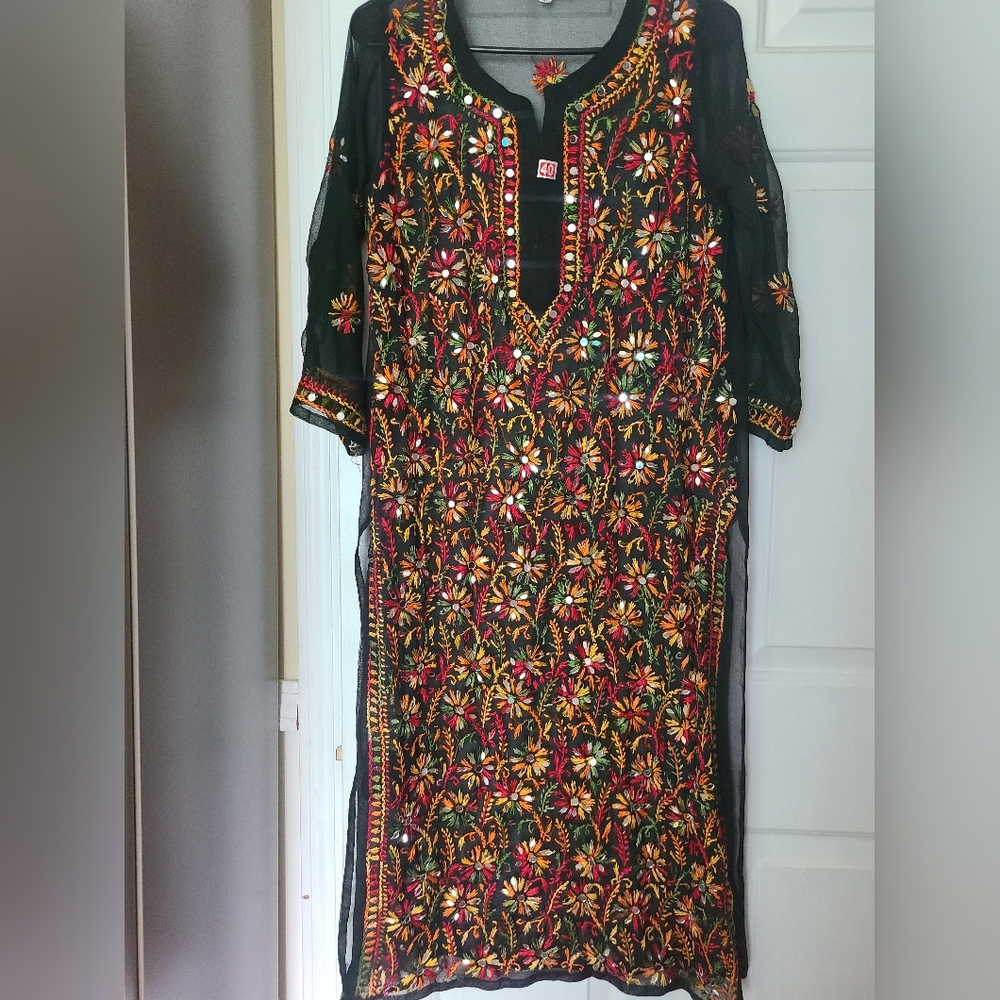 Salwar Kameez Black Floral Embroidered Women Kurta